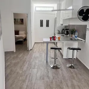 Estudio Kivi , Corralejo Spain